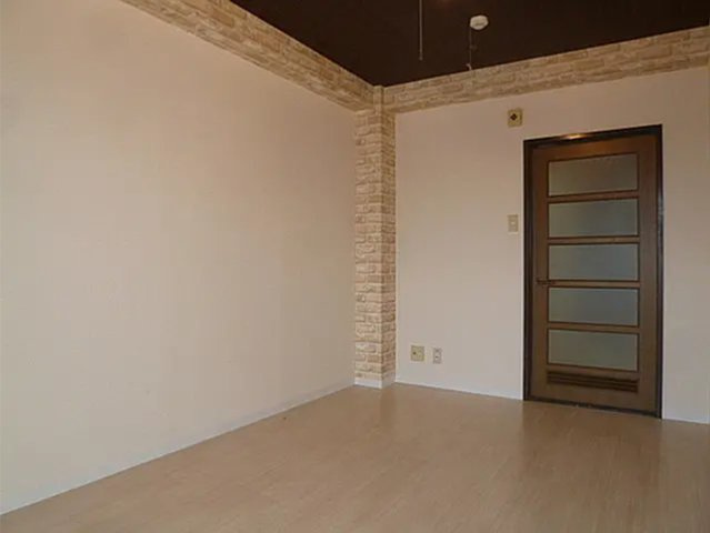 【オムニバス平野本町】　大阪市平野区1棟売マンション　「満室！」「利回り7.7％」の洋室