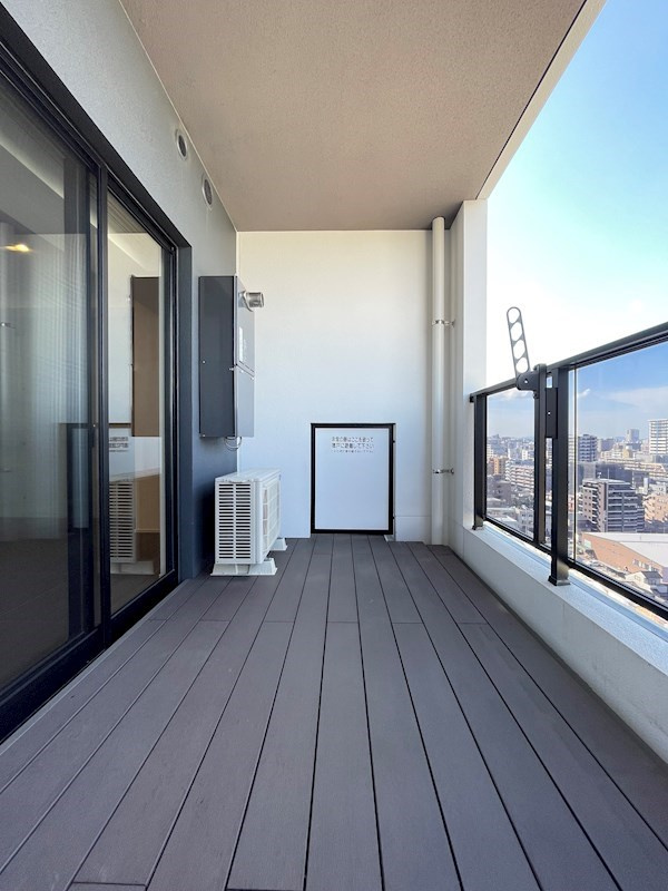 Ropponmatsu View Apartmentのバルコニー