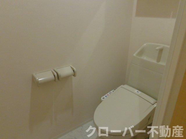 アリエルのトイレ|シャワー付トイレ