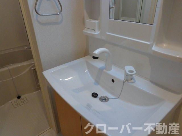 アリエルの洗面所|洗髪洗面化粧台