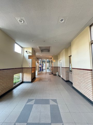 レクセルガーデン浦安のエントランス