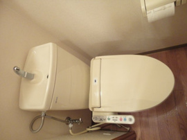 シャワー付トイレ