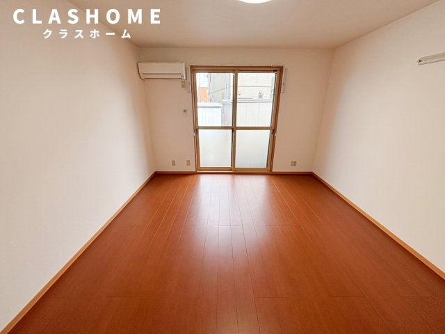 カーサ八橋　　　刈谷市近郊の賃貸はクラスホームの居間・リビング|同物件の別部屋になります。