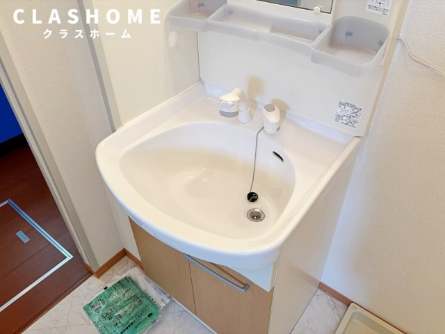 カーサ八橋　　　刈谷市近郊の賃貸はクラスホームの洗面所|同物件の別部屋になります。