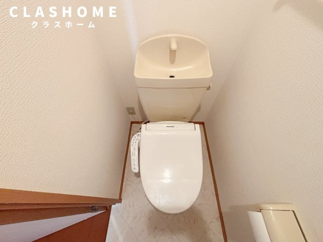 カーサ八橋　　　刈谷市近郊の賃貸はクラスホームのトイレ|同物件の別部屋になります。