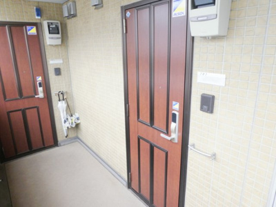 【玄関】 | Ｖｉｌｌａ Ｇａｒｌａｎｄ Ｃｏｕｒｔ