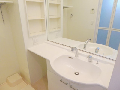 【洗面所】 | Ｖｉｌｌａ Ｇａｒｌａｎｄ Ｃｏｕｒｔ