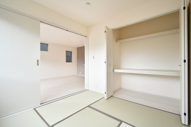 白岡市白岡8期 全2棟の和室|和室：