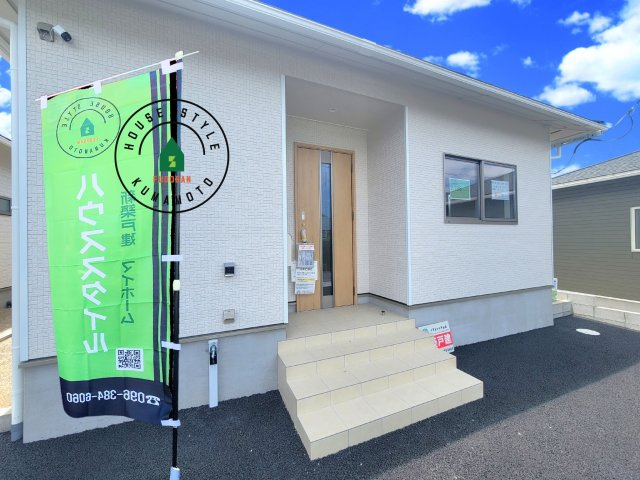 都城市早水町第1-2棟（1号棟）の外観：施工例|おでかけの時も帰った時も、「我が家」を最初に感じでもらえる素敵な空間に。