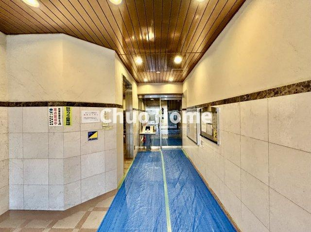ライオンズマンション鶯谷第3の防犯設備|【オートロック】オートロックシステムでセキュリティ充実。当たり前ですが、安全で安心して暮らすのって大事ですよね。お探しのご条件でオートロック付きの物件を探す方も多いですがやはりセキュリティは大事です。