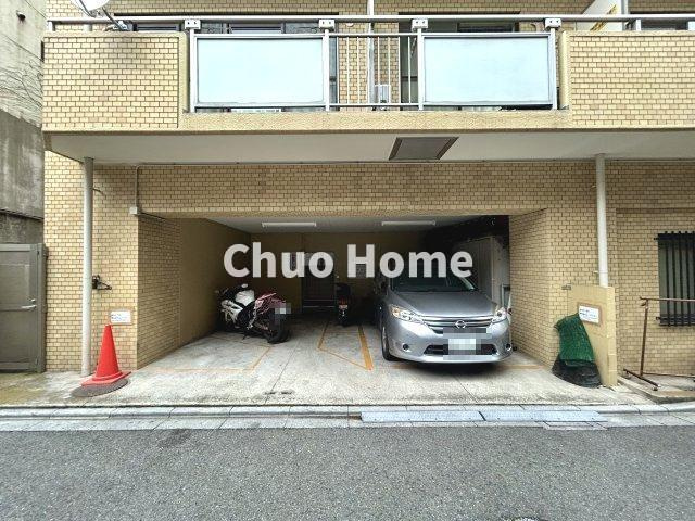ライオンズマンション鶯谷第3の駐車場|【敷地内駐車場】最新の空き状況や費用などの詳細は担当スタッフまでお問い合わせください。