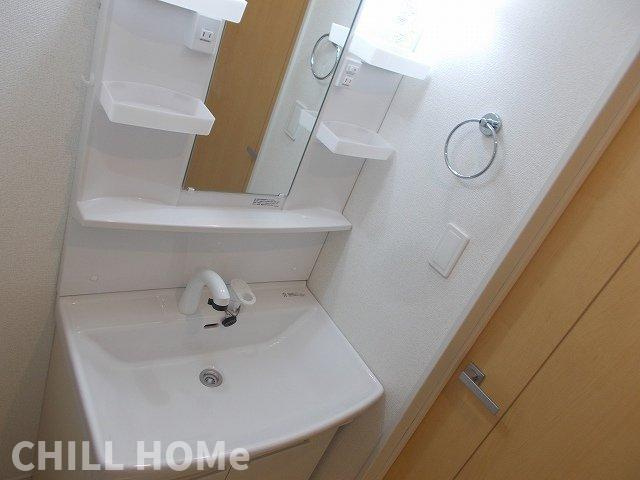 メゾン・ド・コリーヌⅡの洗面所|当社、チルホームのHPもご覧ください(^^)/物件情報多数♪