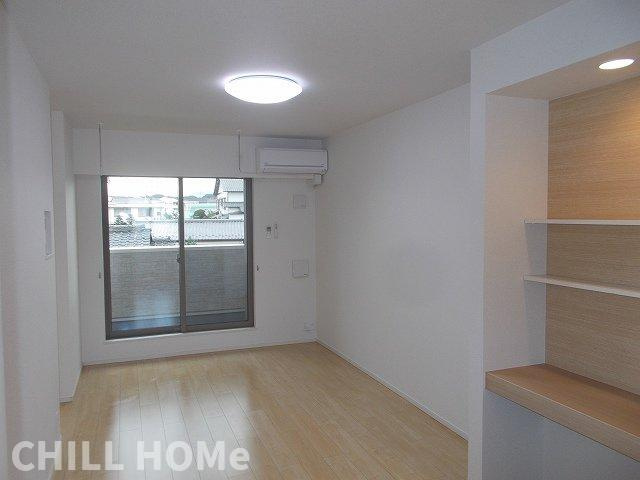 メゾン・ド・コリーヌⅡの居間・リビング|当社、チルホームのHPもご覧ください(^^)/物件情報多数♪