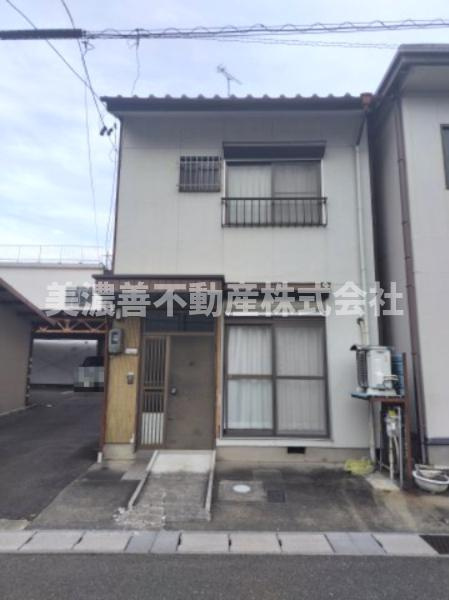 ６６６１６　岐阜市元住町中古戸建ての外観