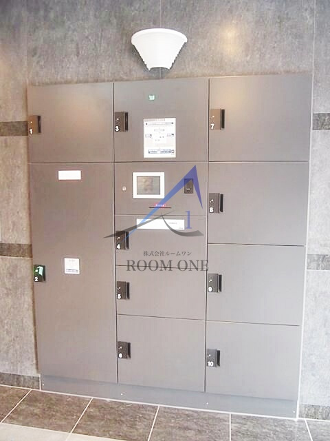ルーブル市ヶ谷のその他共用部分|宅配ボックスです。