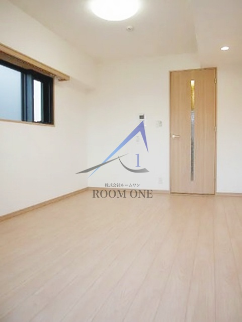 ルーブル市ヶ谷の寝室|寝室です。