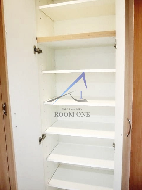 ルーブル市ヶ谷のその他