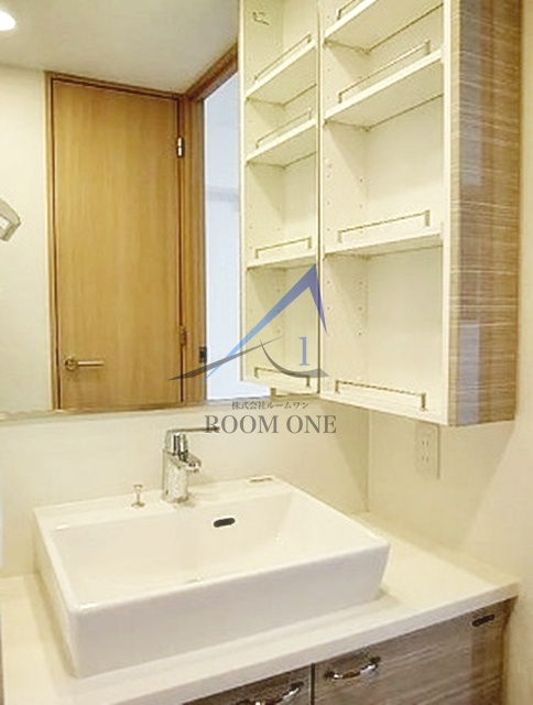 ルーブル市ヶ谷の洗面所|洗面台です。