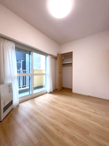 朝日プラザ円山公園の洋室