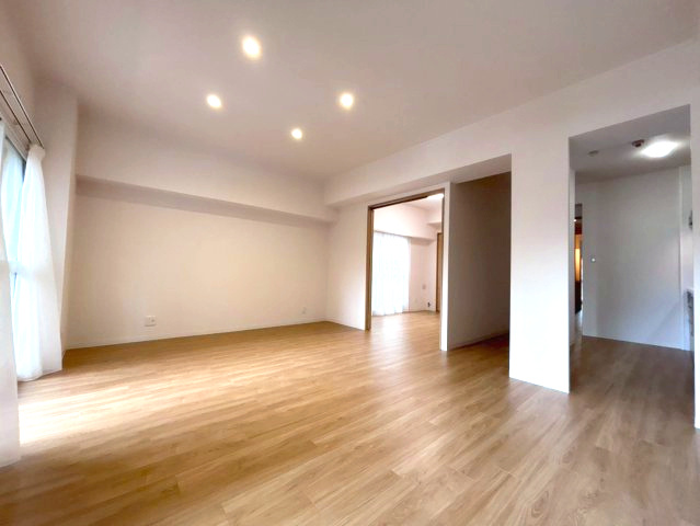 朝日プラザ円山公園の居間・リビング