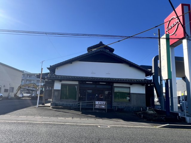 事業用）室岡店舗の外観