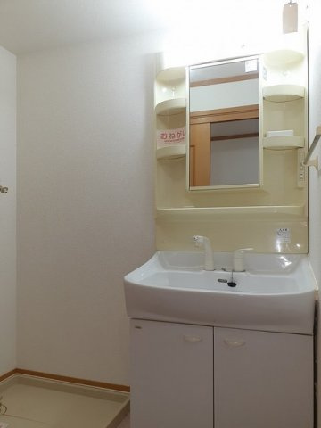 ペルラの洗面所