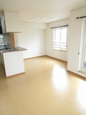 ソーレ（ｓｏｌｅ）の居間・リビング