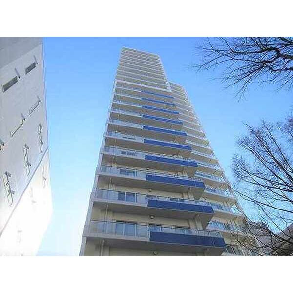 グランアルト天神タワー