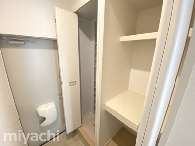 【玄関】 | セレノ城南A