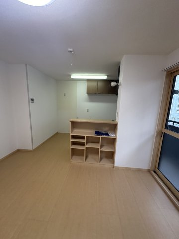 Ｌａ Ｓｏｒｇｅｎｔｅの居間・リビング