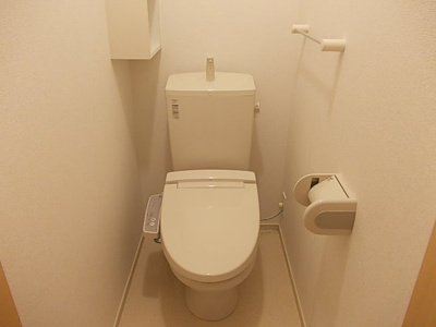 【トイレ】 | エスポワールⅣ | 落ち着いた色調のトイレです