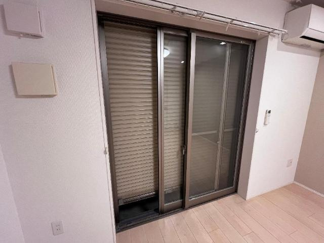 ルミナス・ガーデンの設備|シャッター雨戸（イメージ）