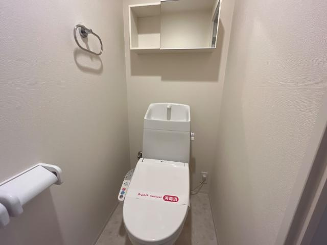 （仮）裾野市佐野新築アパートのトイレ|シャワー付トイレ（イメージ）