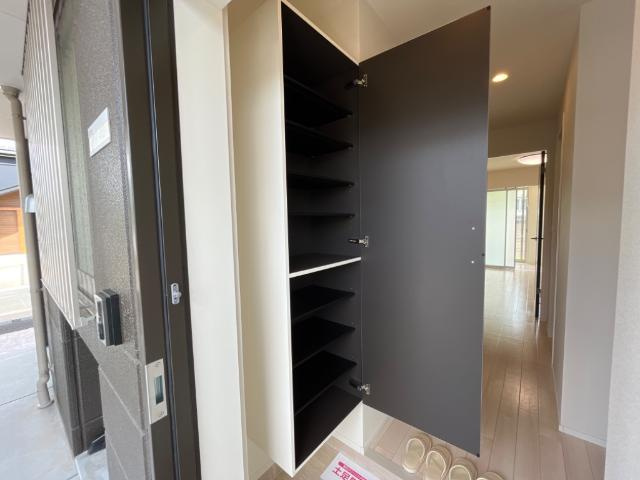 （仮）裾野市佐野新築アパートの収納|下駄箱（イメージ）