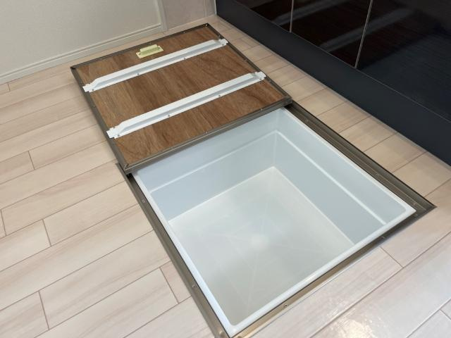 （仮）裾野市佐野新築アパートの収納|床下収納（イメージ）