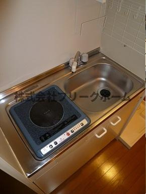 三鷹市井の頭１丁目のアパートのキッチン