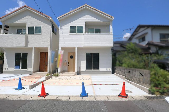 広島市安佐北区亀崎１丁目の中古一戸建