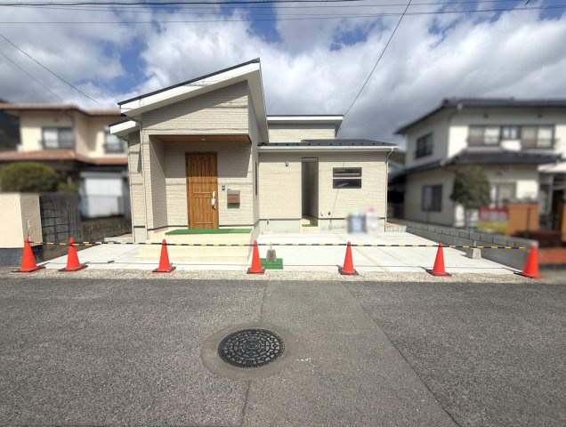 広島市安佐北区安佐町大字くすの木台の新築一戸建