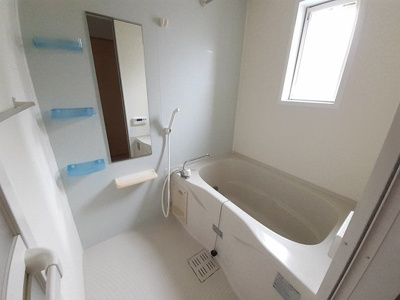 【浴室】 | キャッスル・ミニヨン | お風呂で日々の疲れを落としましょう