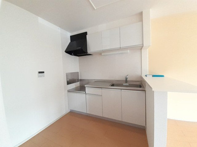 【キッチン】 | オリーブⅠ | コンパクトなキッチンで掃除もラクラク