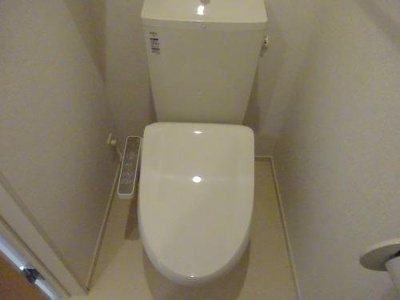 【トイレ】 | ル・レーブ坂上Ⅰ | 落ち着いた色調のトイレです