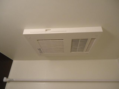 【その他】 | カーサプレーマイースト | 浴室乾燥機