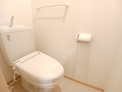 【トイレ】 | グレイス別所南 | 落ち着いた色調のトイレです