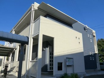 【外観】 | アウローラ市川 | 落ち着いた雰囲気の外観です