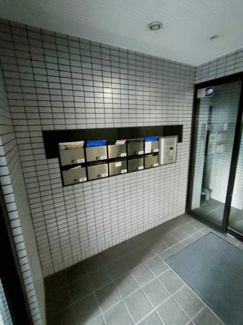 【エントランス】