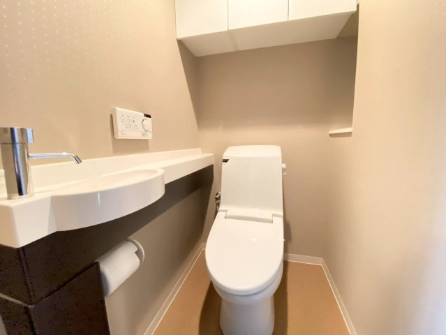 リベ・グラート姫路ベルスウィートのトイレ|落ち着いたトイレです