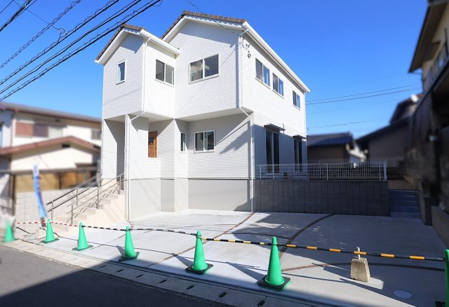 相田3丁目　新築戸建
