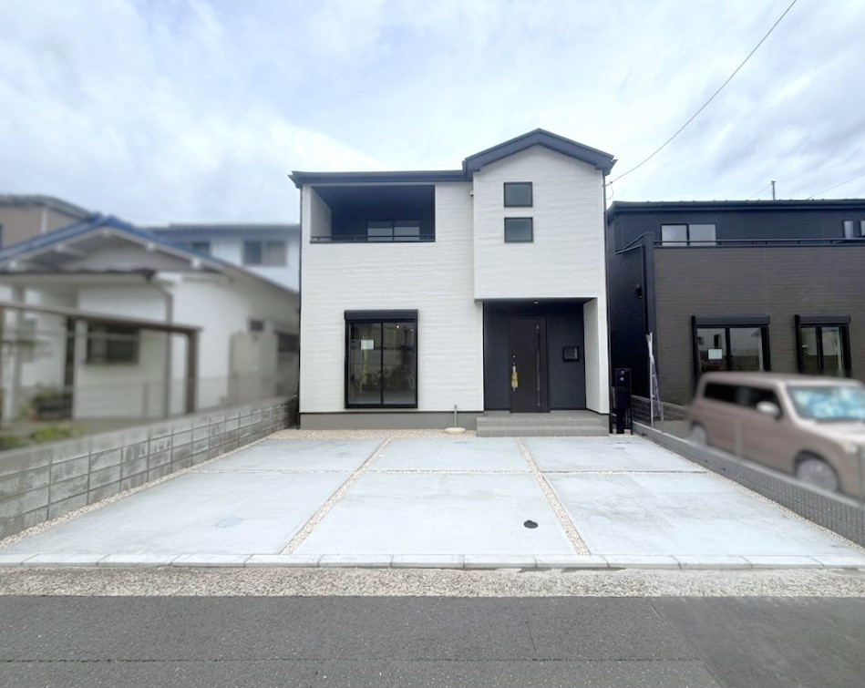 伴東8丁目　1号棟　新築戸建