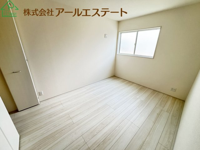 加古川市尾上町養田 9期　　山陽電鉄「尾上の松駅」徒歩11分の寝室