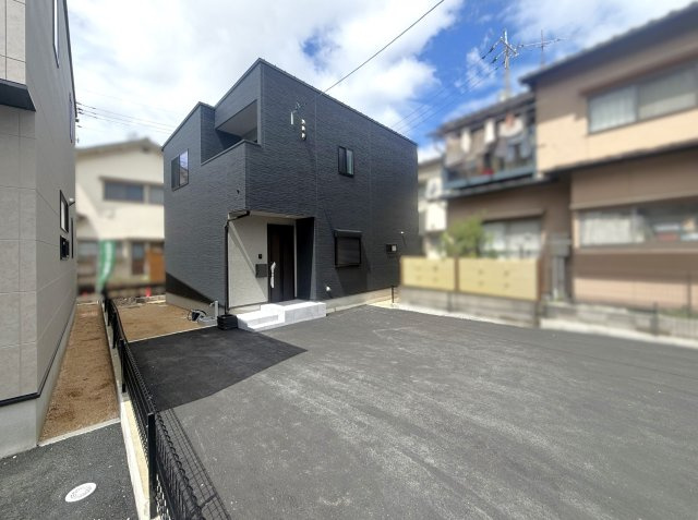 西原2丁目　B号地　新築戸建